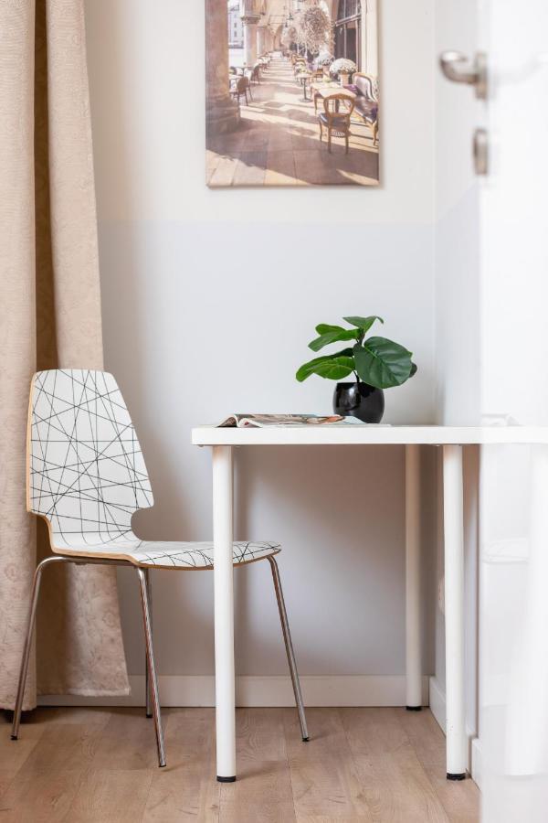 קרקוב Central Planty Park Apartment Lobzowska By Noclegi Renters מראה חיצוני תמונה